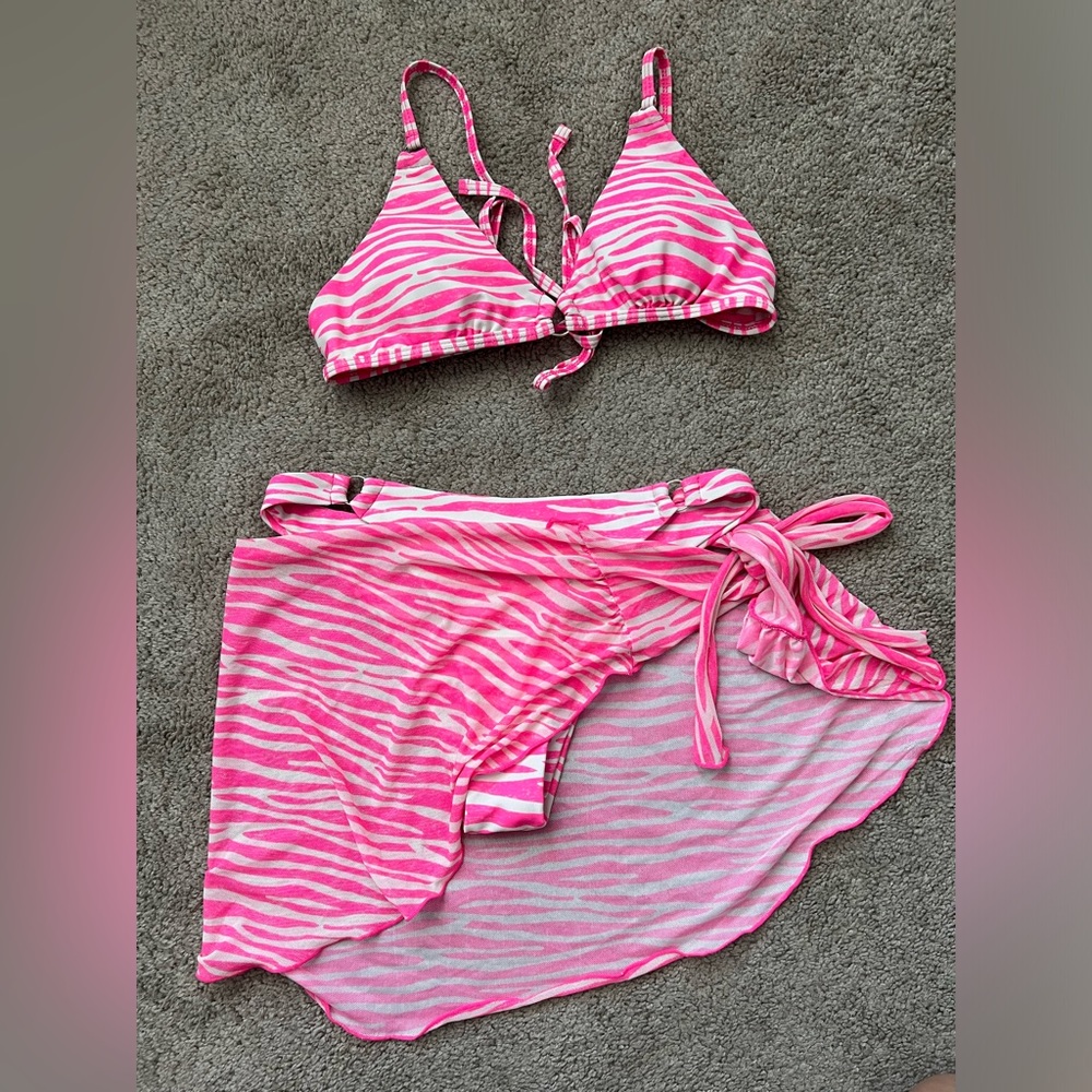 Shein 3p Pink zebra bikini set